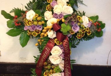 Croce di fiori