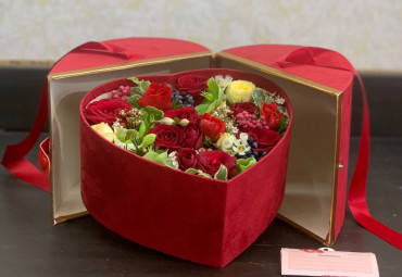 Cofanetto cuore in velluto