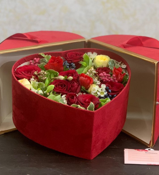 Cofanetto cuore in velluto